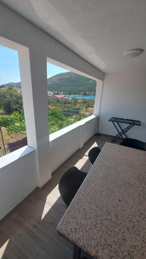 Grebaštica Apartmani Mlinar - Two Bedroom Apartment With Seaview מראה חיצוני תמונה